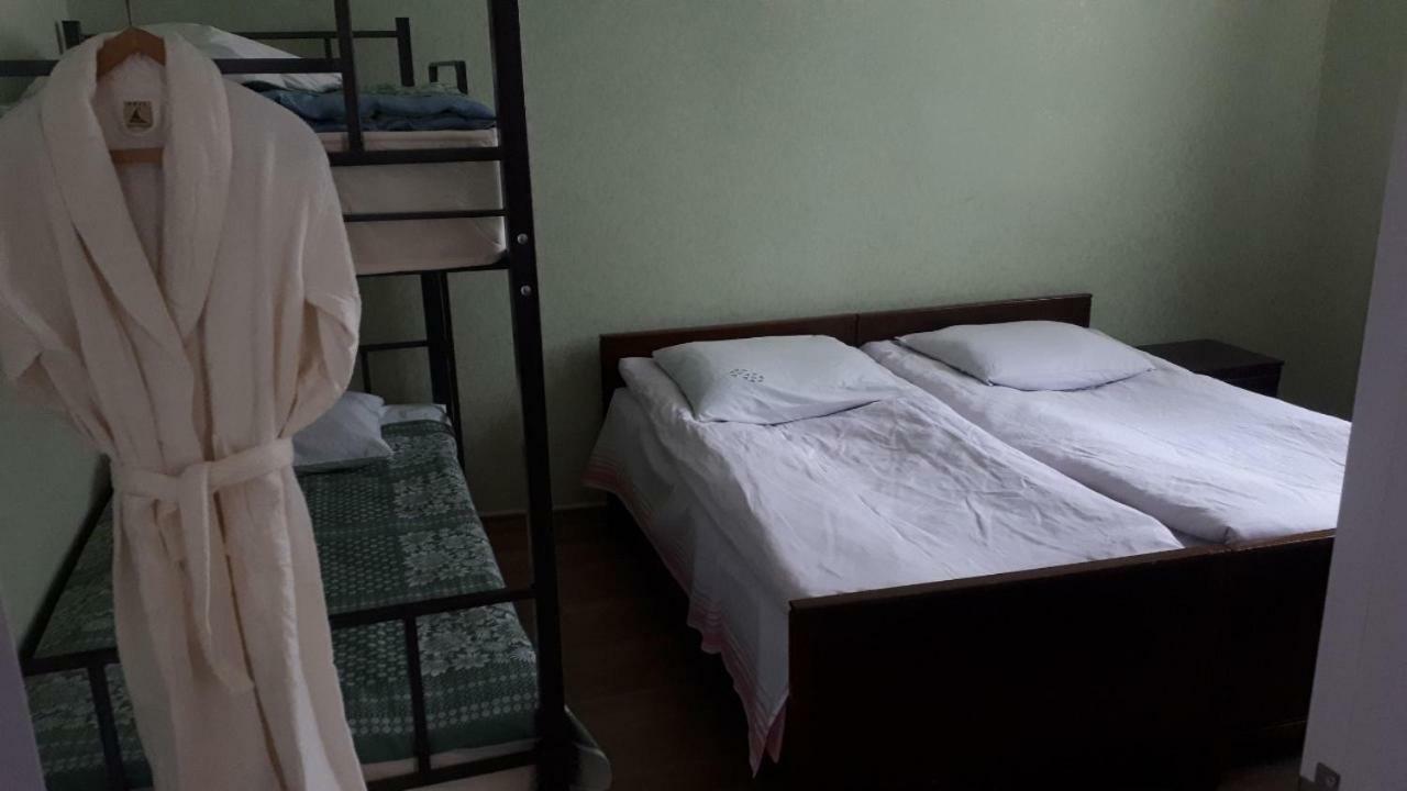 Blue Guesthouse Kazbegi Dış mekan fotoğraf